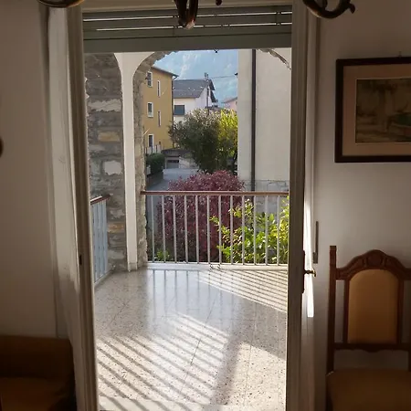 Semesterbostad La Casa Del Lago Dongo